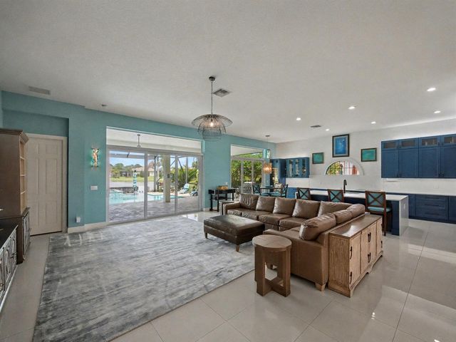 21833 SW Tivolo Way, Port St. Lucie, FL 34986