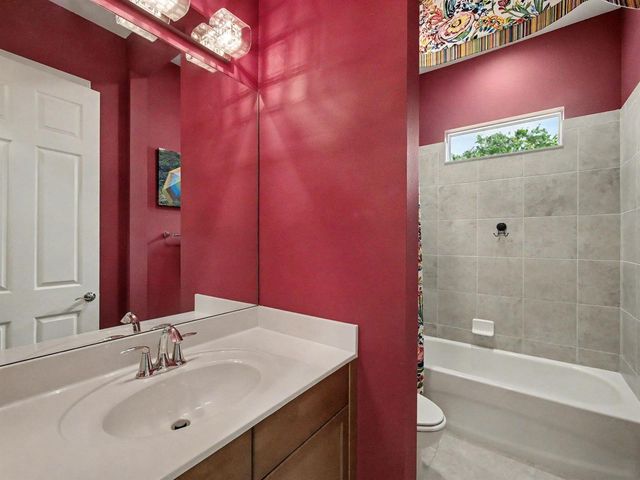 21833 SW Tivolo Way, Port St. Lucie, FL 34986
