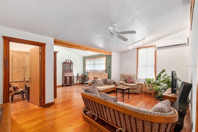 4912 NW 170TH STREET, Alachua, FL 32615
