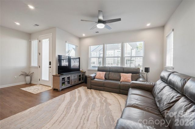 131 Berkeley Avenue A, Mooresville, NC 28117