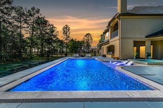 28 Royal King Road, Tomball, TX 77377