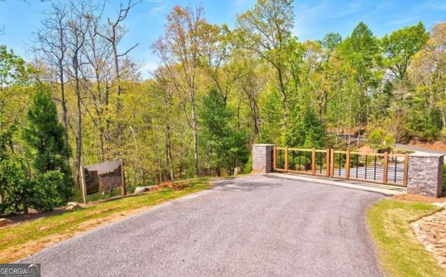 107 Lake Top Lane, Ellijay, GA 30540