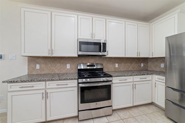 7731 Guldan Drive, Richmond, TX 77407