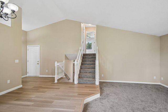 19290 Euclid Court, Farmington, MN 55024