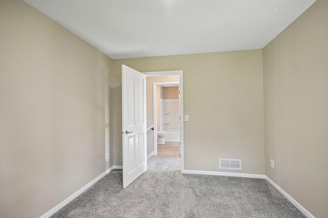 19290 Euclid Court, Farmington, MN 55024