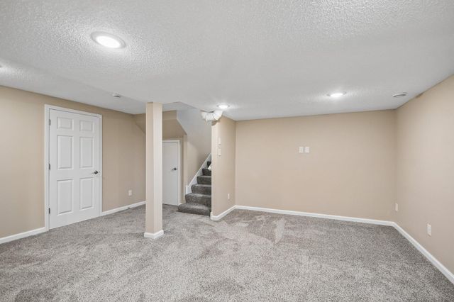 19290 Euclid Court, Farmington, MN 55024