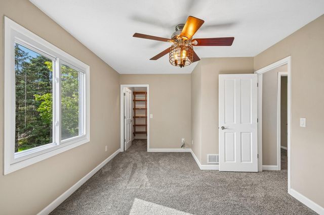 19290 Euclid Court, Farmington, MN 55024