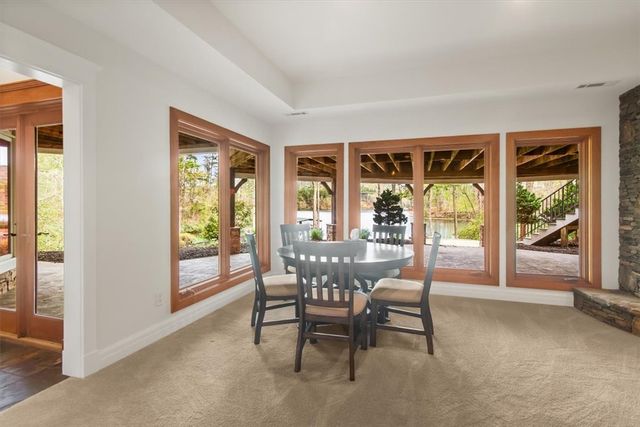 134 Teaberry Lane, Sunset, SC 29685