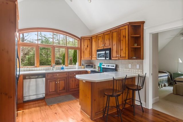 134 Teaberry Lane, Sunset, SC 29685