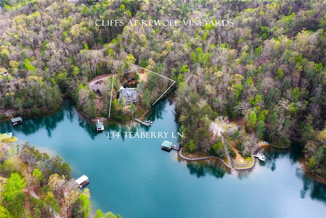134 Teaberry Lane, Sunset, SC 29685