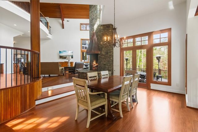 134 Teaberry Lane, Sunset, SC 29685