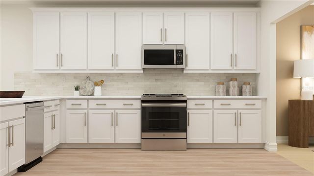 1411 W CHESTNUT STREET, Tampa, FL 33607