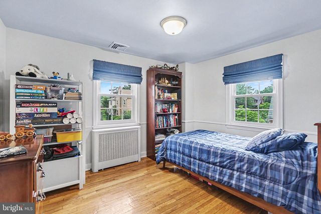 1707 LINCOLN DR, Camp Hill, PA 17011