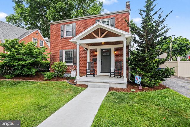 1707 LINCOLN DR, Camp Hill, PA 17011
