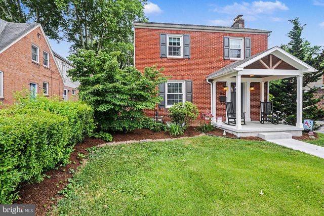 1707 LINCOLN DR, Camp Hill, PA 17011