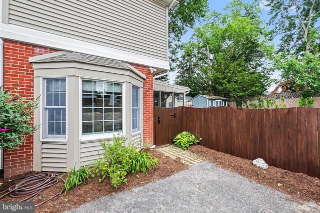 1707 LINCOLN DR, Camp Hill, PA 17011