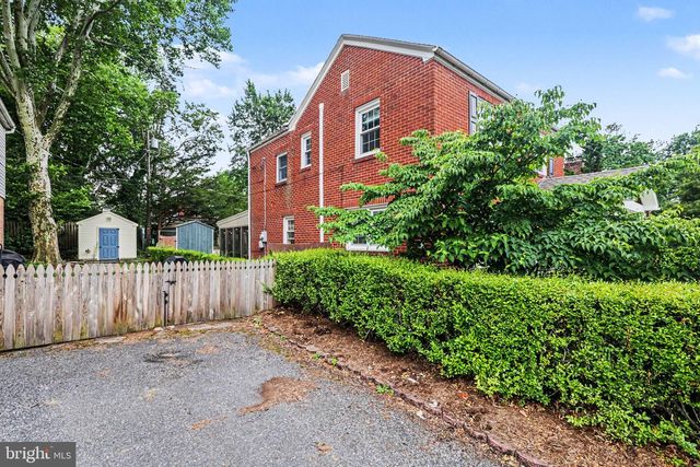 1707 LINCOLN DR, Camp Hill, PA 17011