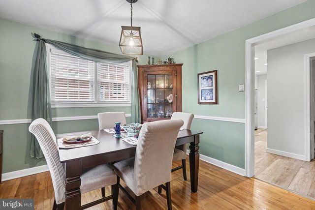 1707 LINCOLN DR, Camp Hill, PA 17011