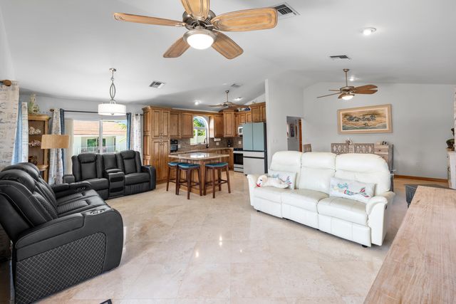W 850 63rd Street Ocean, Marathon, FL 33050