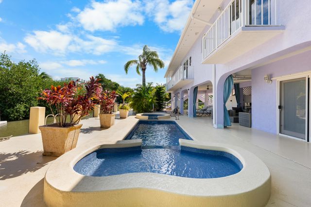 W 850 63rd Street Ocean, Marathon, FL 33050