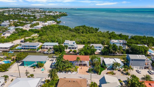 W 850 63rd Street Ocean, Marathon, FL 33050