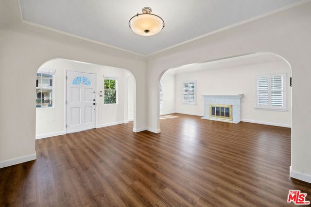 1453 S Durango Avenue, Los Angeles, CA 90035