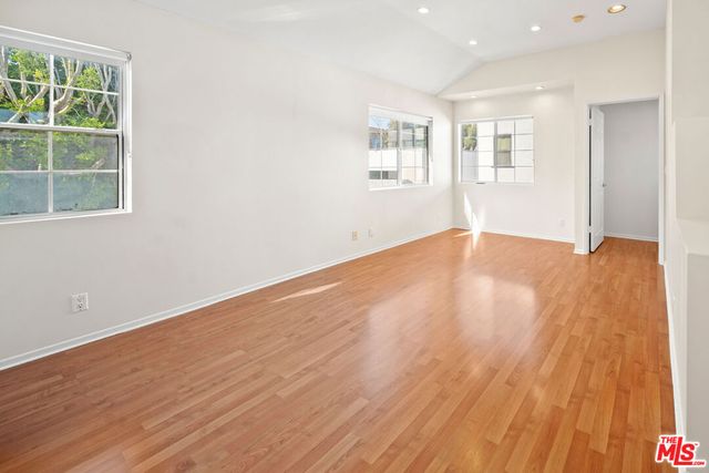 1453 S Durango Avenue, Los Angeles, CA 90035