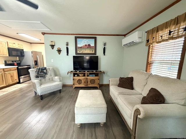 1381 E Hwy 330, Clinton, AR 72031