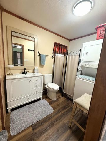 1381 E Hwy 330, Clinton, AR 72031