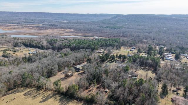 1381 E Hwy 330, Clinton, AR 72031