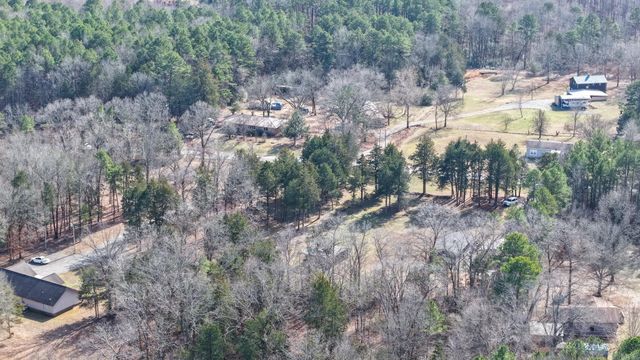 1381 E Hwy 330, Clinton, AR 72031