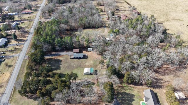 1381 E Hwy 330, Clinton, AR 72031