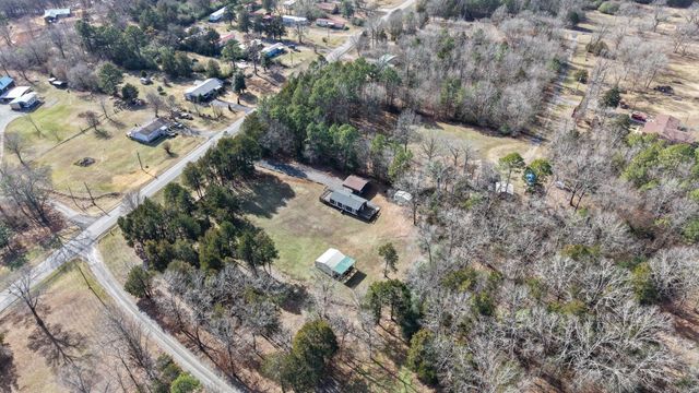 1381 E Hwy 330, Clinton, AR 72031