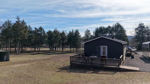 1381 E Hwy 330, Clinton, AR 72031