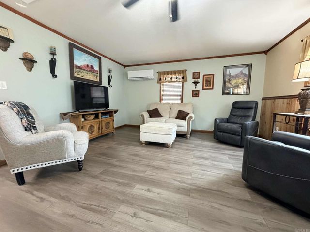 1381 E Hwy 330, Clinton, AR 72031