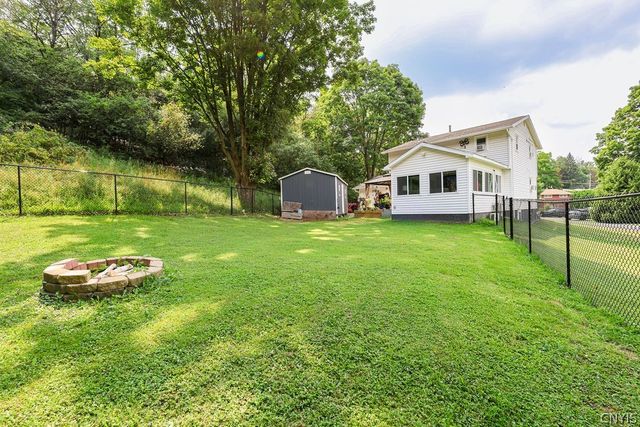 103 Oakridge Circle, Geddes, NY 13209
