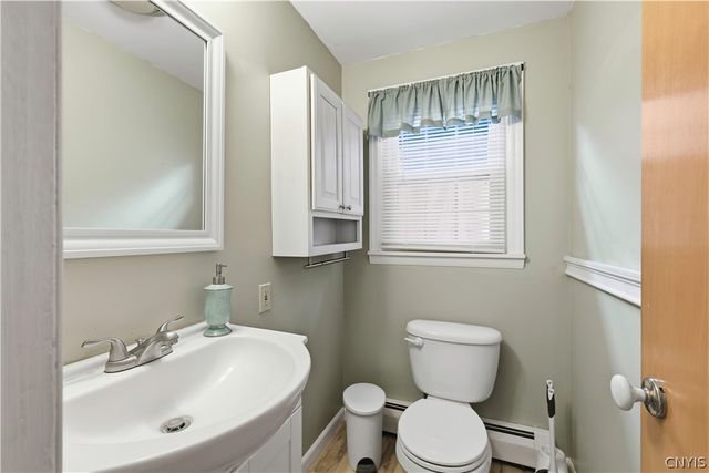103 Oakridge Circle, Geddes, NY 13209