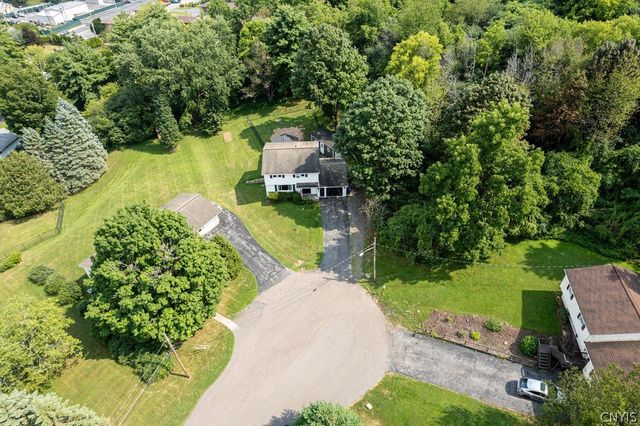103 Oakridge Circle, Geddes, NY 13209