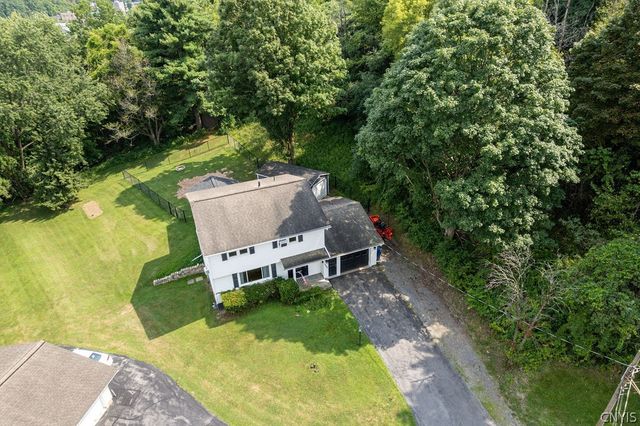 103 Oakridge Circle, Geddes, NY 13209