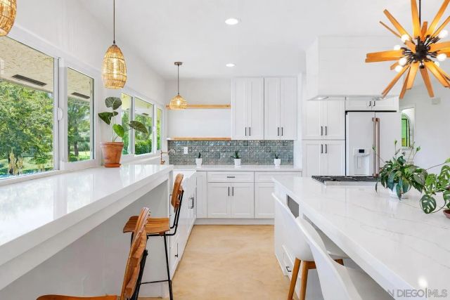 32337 Calle Codorniz, Valley Center, CA 92082