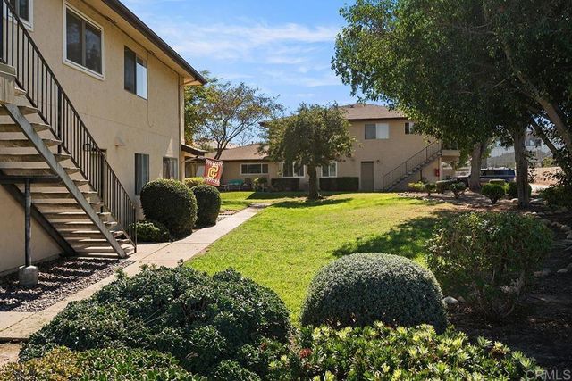 9842 Mission Greens 4, Santee, CA 92071