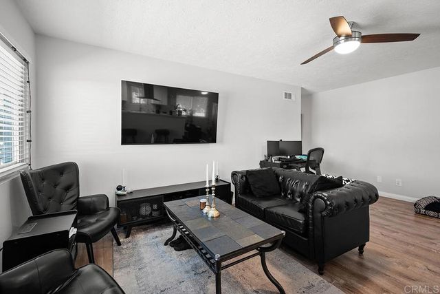 9842 Mission Greens 4, Santee, CA 92071