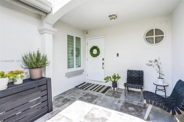 7426 SW 162nd Ct, Miami, FL 33193