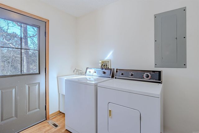 1017 Peace Valley Road Road, Ash Flat, AR 72513