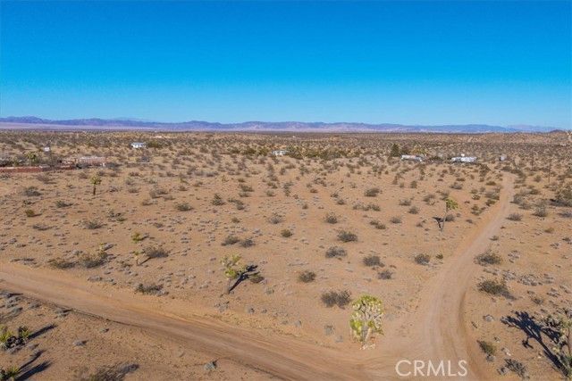 1631 Alta Avenue, Landers, CA 92285