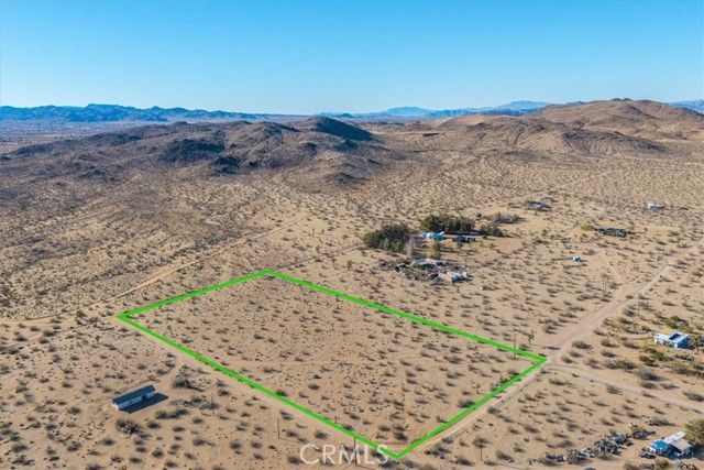 1631 Alta Avenue, Landers, CA 92285