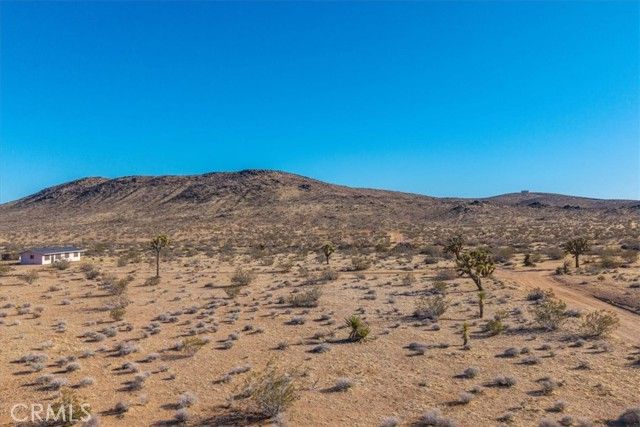 1631 Alta Avenue, Landers, CA 92285