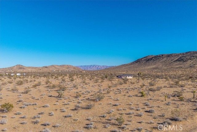 1631 Alta Avenue, Landers, CA 92285