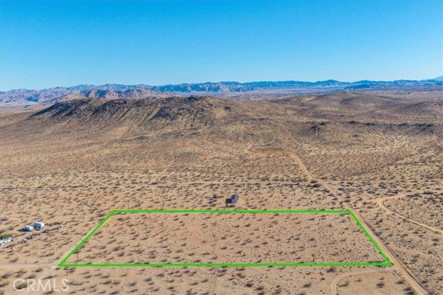 1631 Alta Avenue, Landers, CA 92285