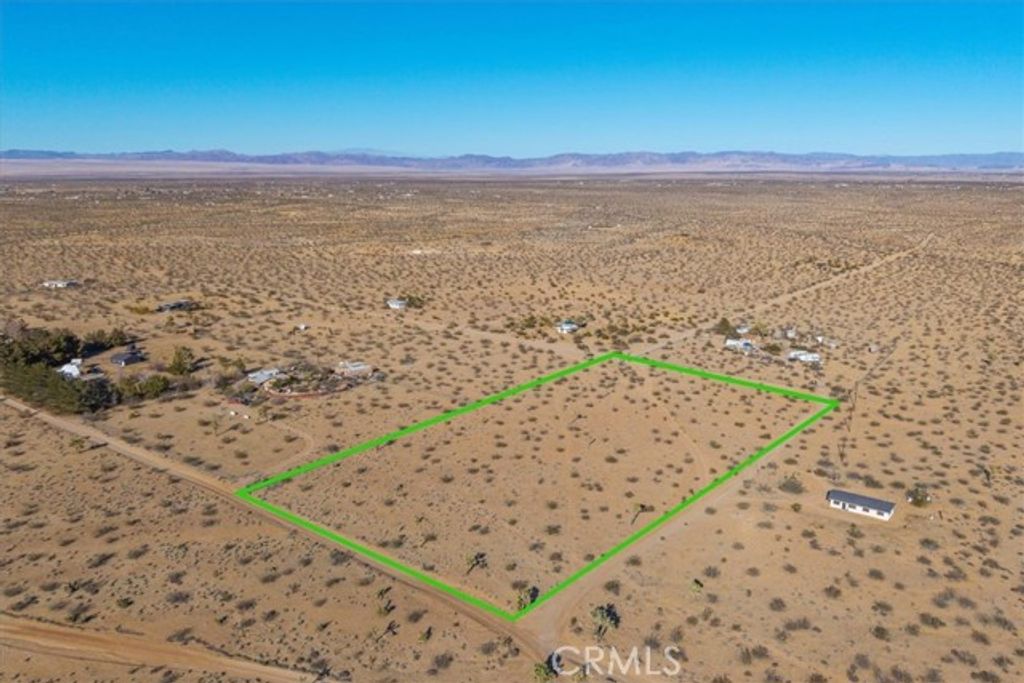 1631 Alta Avenue, Landers, CA 92285